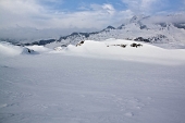 Salita invernale da Carona al MONTE MADONNINO e RESEDA l'11 febbraio 2012  - FOTOGALLERY